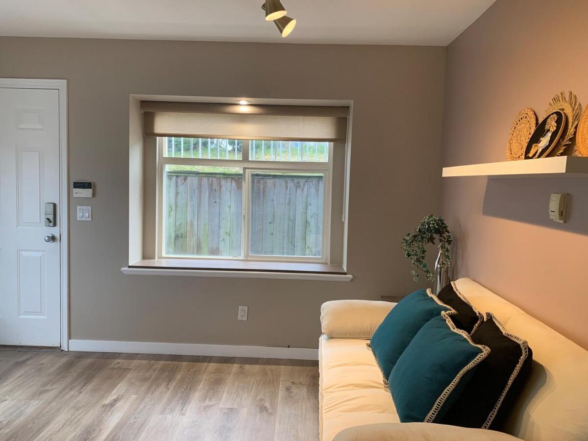 The Scandinavian House By Maple Dream Homestay- Near Sky Train * Vancouver